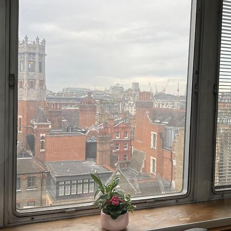 Top Floor Room In Baker St London Exterior photo